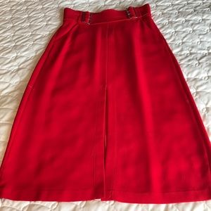 Tomato red skirt